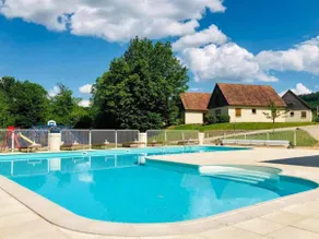 Beautiful house on child-friendly holiday park - Image 2