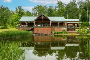 Pond's Edge Lodge- Your Premier Wellsboro Escape - Image 3