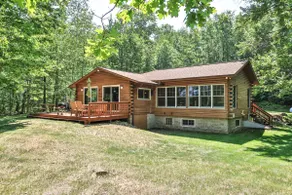Lakefront home surrounded by wildlife with dock! - Image 2