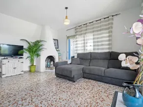 Mediterranean house with sea view 130 m from the beach - Image 5