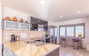 4 Bedroom Awesome Home In Cómpeta - Image 4