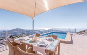 4 Bedroom Awesome Home In Cómpeta - Image 3