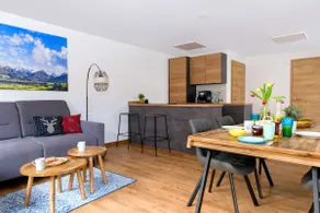 Berg Fux with balcony, 2 bedrooms, mountain views - Image 2