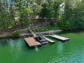 Wakeboard Run on Lake Keowee- with dock - Image 2