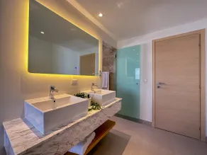 Appartement de vacances avec internet haut débit et piscine | Vue mer - Image 3