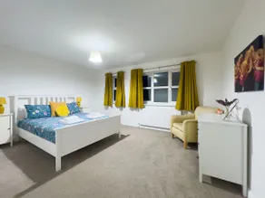 BRIARS CLOSE - Four Bed Property on the Edge of the Peak District National Park - Image 4