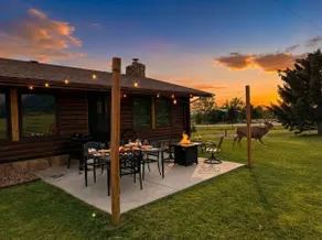 Hideaway Cabin — Mountain Views, Fire Pit - Image 2