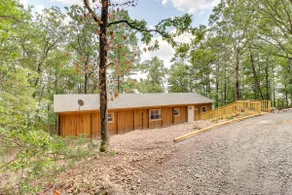 Edgemont Waterfront Cabin Rental w/ Beach Access! - Image 2