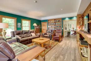 'Locke’s Glen' - Lakefront Geneva Getaway w/ Dock! - Image 3