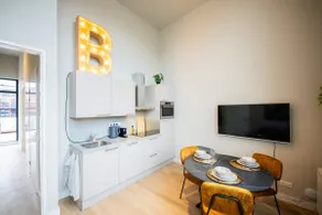 Charming Retreat 3BDR Apartment PKB - 65 SQM - Image 2