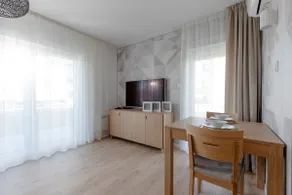 Cream Suite - Image 4