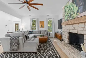 Three Dog Ranch - Pool, Game Room & Sleeps 18 - Image 4