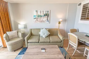 Oceanfront Beach Cove Direct View Newly Remodeled - Image 2