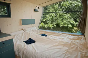 Sleep Space 02 - Green Tiny Spot Geltinger Bucht - Image 3