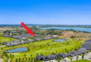 Port Blue near lake and golf - Image 3