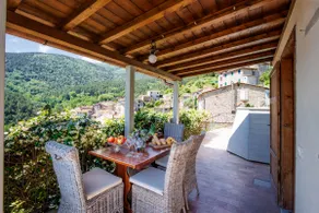 Cottage Gigi, Smart Convenient Stone Village House - Image 3