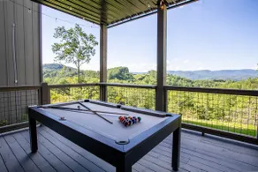 Luxury BRMC Retreat w/ Hot Tub & Panoramic Views - Image 4