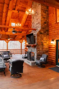 Sleeps 16 Luxury Cabin with Game Room & Hot Tub - Image 2