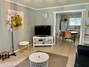 Wrentree - Pet Friendly Outside Inside is NEG case - Image 4