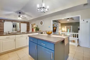 Southern Escape in Guyton: Private Yard & Hot Tub! - Image 2