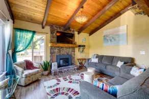 < 1 Mi to Port of Alsea: Inviting Gem w/ Views! - Image 3
