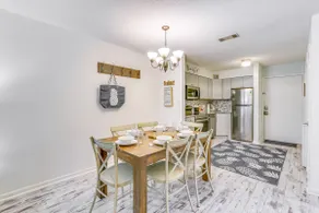 Walk to Beach & Golf Course: Hilton Head Getaway! - Image 2