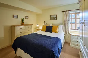 Host & Stay - Widger Mews Apartment - Image 2