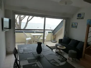 Duplex apartment, feet in the water - Image 2
