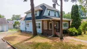 Lansing Game House 3 BR/2 bath by CapitalCityVacay - Image 2