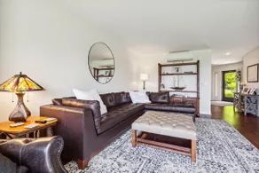 Stunning Windward Condo - Image 5