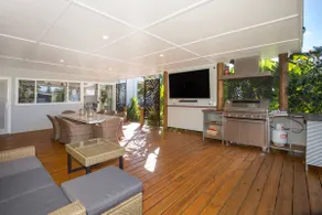 The Anchor - Pet Friendly - 5 Mins Walk to Beach - EV Charging - Image 3