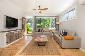 The Anchor - Pet Friendly - 5 Mins Walk to Beach - EV Charging - Image 2