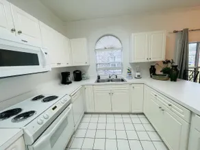 Feel like home away from home - Image 5