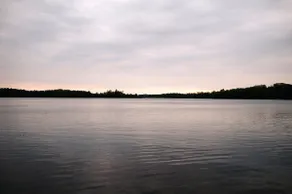 NEW Lake Home. Sandy beach frontage! - Image 5