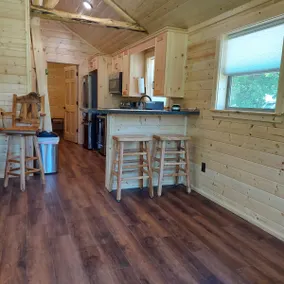 Salesville Serenity- Log Cabin - Image 5