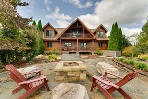 Hot Tub, Game Room! Group-Friendly Nebo Cabin - Image 2