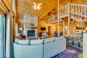 Hot Tub, Game Room! Group-Friendly Nebo Cabin - Image 5