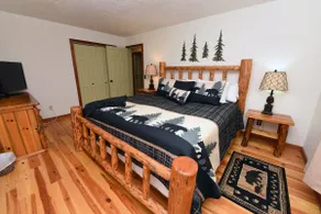 Big Pine - Mountain view, pet friendly, hot tub - Image 4