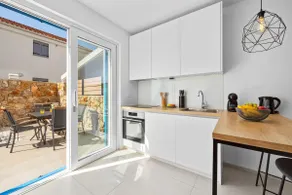 Sunrise Apartment - Image 5