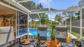 Stunning Pool House | BBQ | 15PPL |Stylish & Fun! - Image 5
