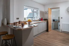 Pengwern - Spacious family home in Benllech - Image 3