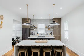 Beautiful Home Located In Historic Norcross - Image 2