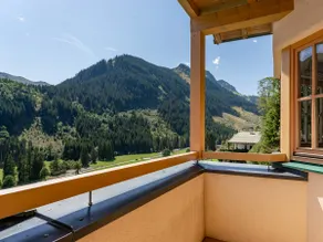Appartamento con terrazza e sauna - Image 2