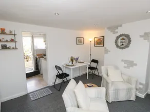 Castle Cottage - Image 5