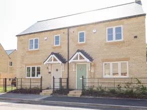 Beaus House - Image 2