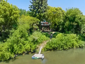 Moondance - Contemporary Riverfront Home - Image 5