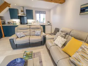 7evern Porth Farm - Image 3