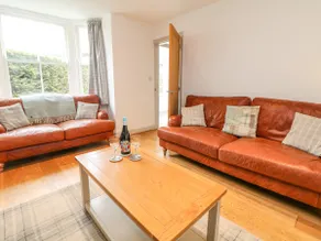 Bank Cottage - Image 4
