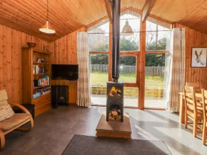 26 Dukes Meadow - Image 3