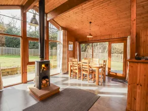 26 Dukes Meadow - Image 4